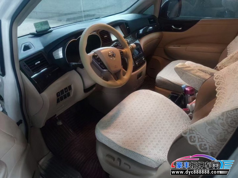 17年日产贵士轿车抵押车出售