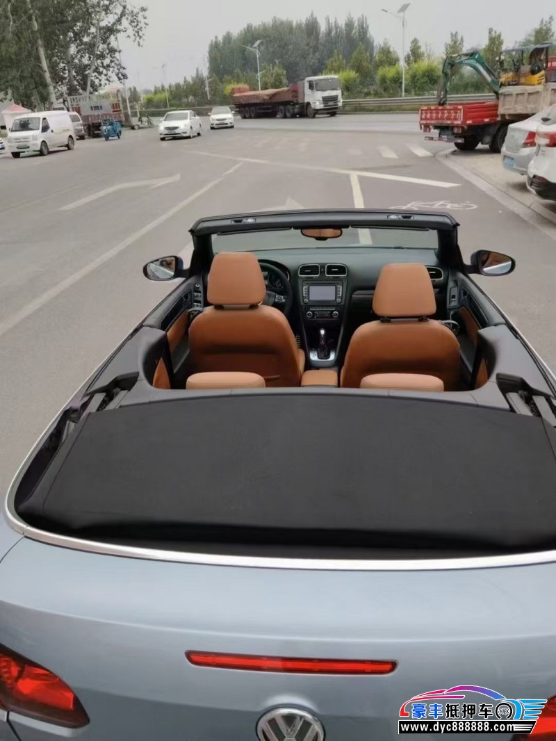 13年大众高尔夫轿车抵押车出售