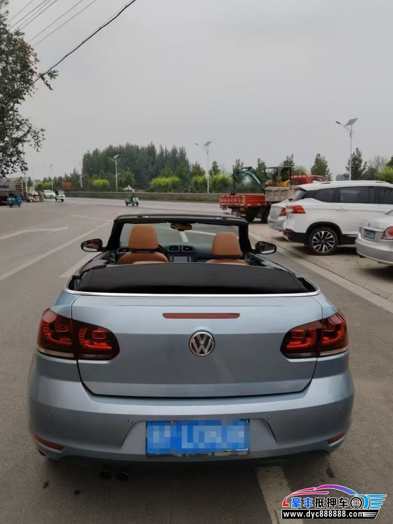 13年大众高尔夫轿车抵押车出售