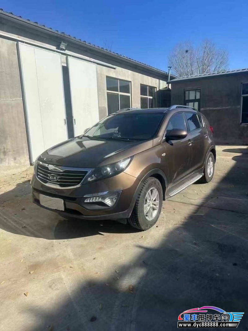 14年起亚智跑轿车抵押车出售