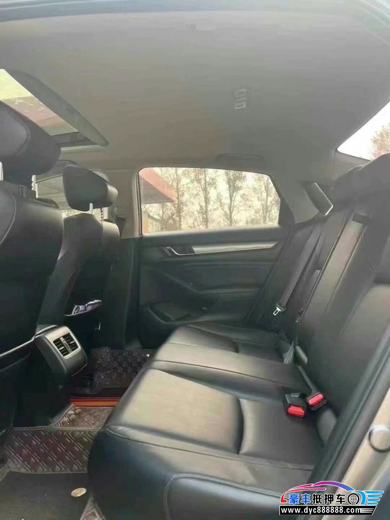 21年本田雅阁轿车抵押车出售