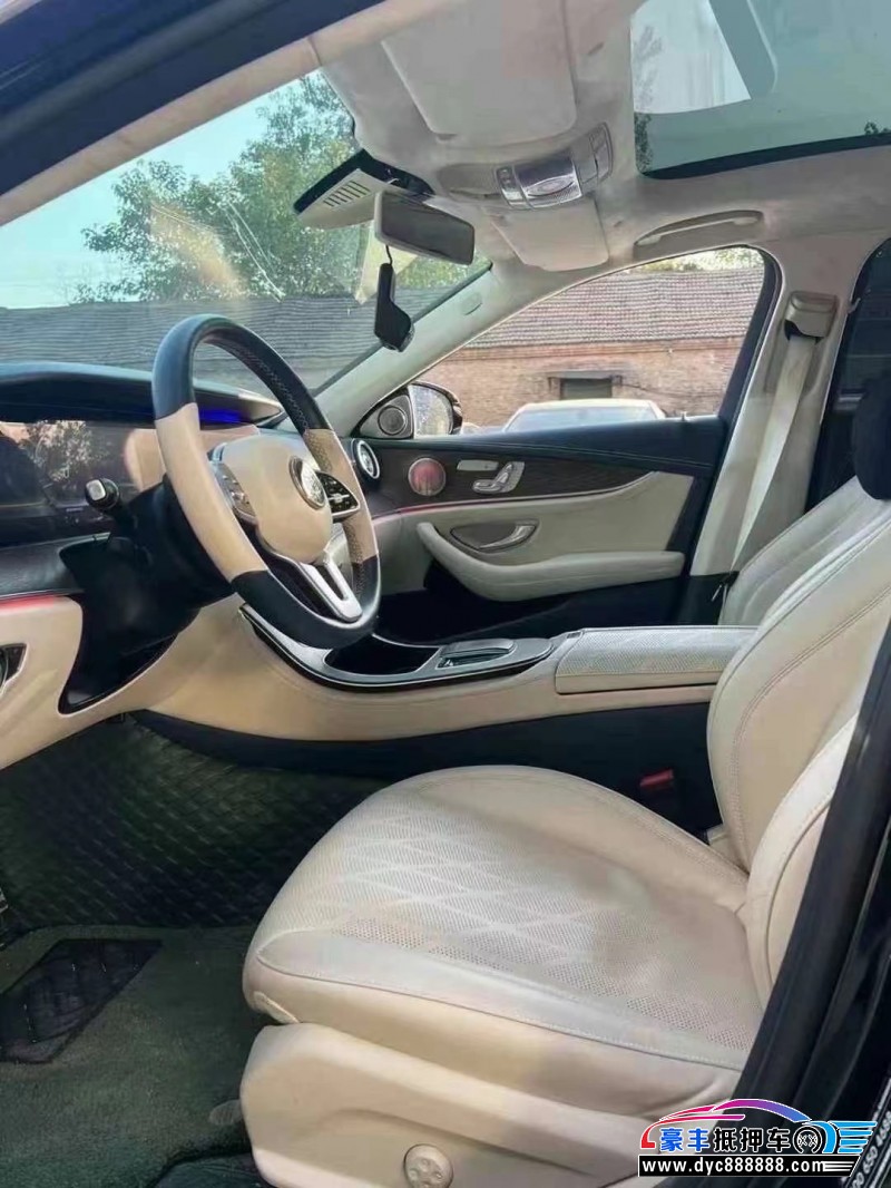 19年奔驰E轿车抵押车出售