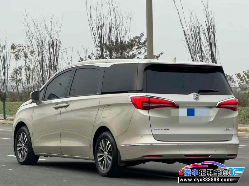 20年别克GL8轿车抵押车出售