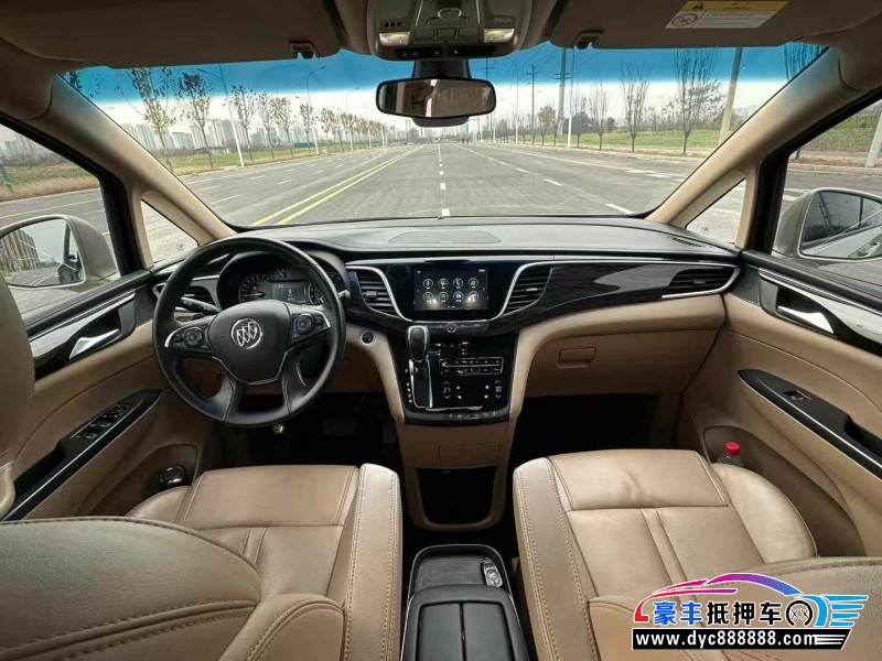 20年别克GL8轿车抵押车出售