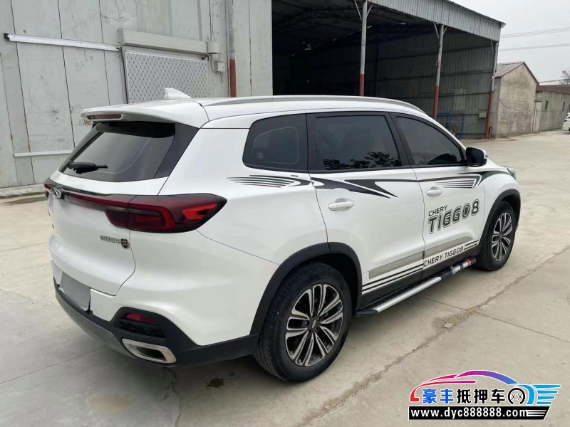 20年奇瑞瑞虎8轿车抵押车出售