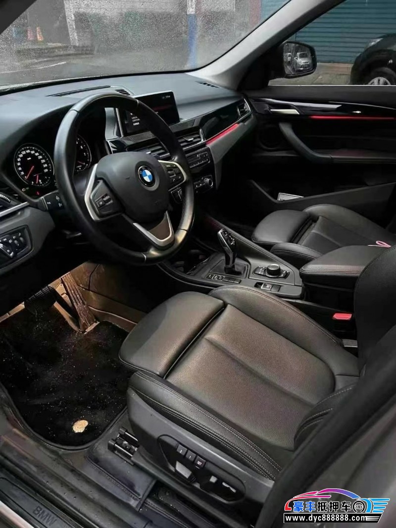 20年宝马X1轿车抵押车出售