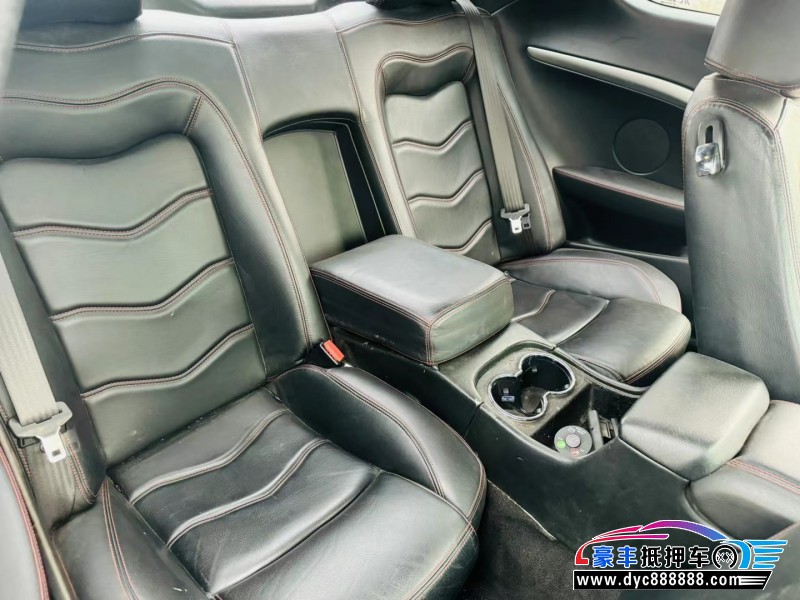 14年玛莎拉蒂GT轿车抵押车出售