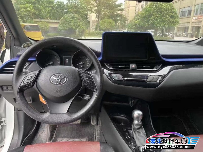 18年丰田奕泽轿车抵押车出售