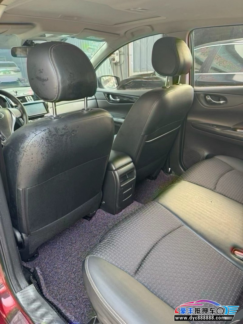 18年日产骐达轿车抵押车出售