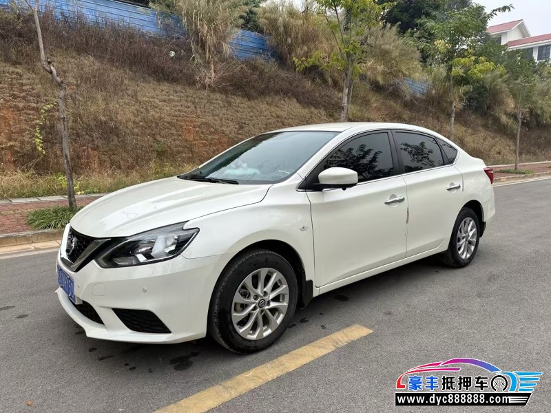 22年日产轩逸轿车抵押车出售