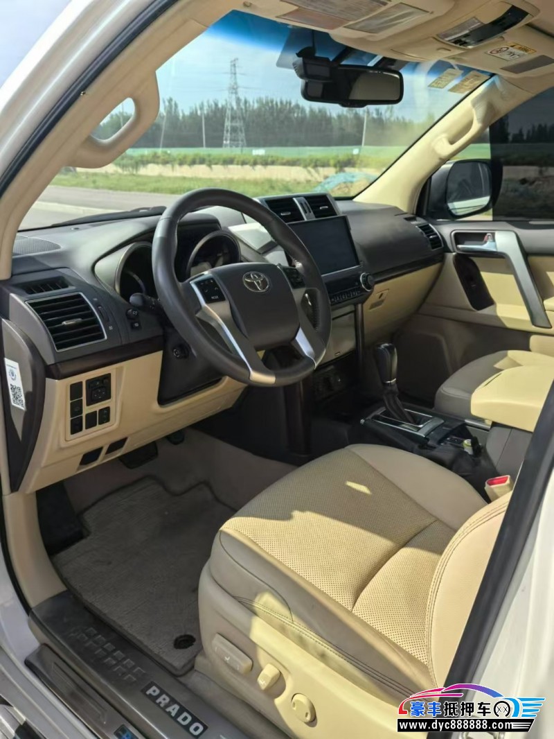 16年丰田普拉多（霸道）轿车抵押车出售