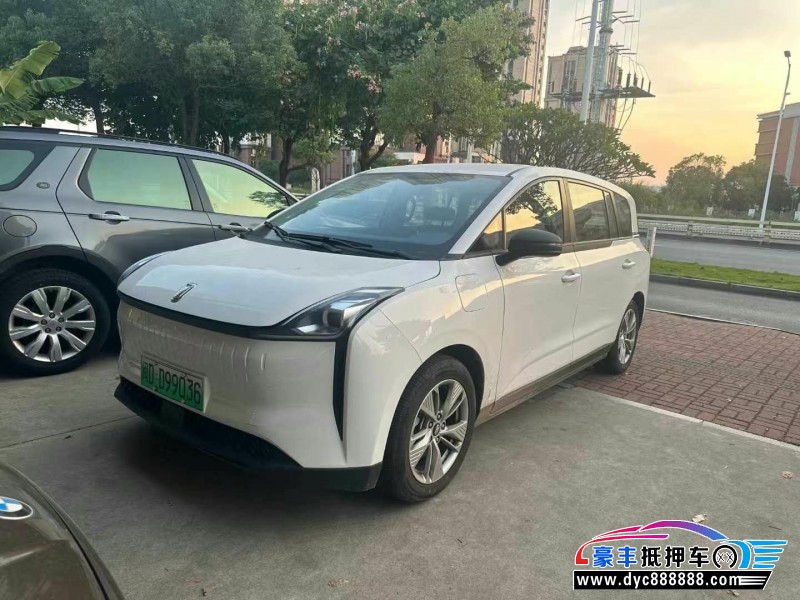 24年奔腾奔腾NAT轿车抵押车出售