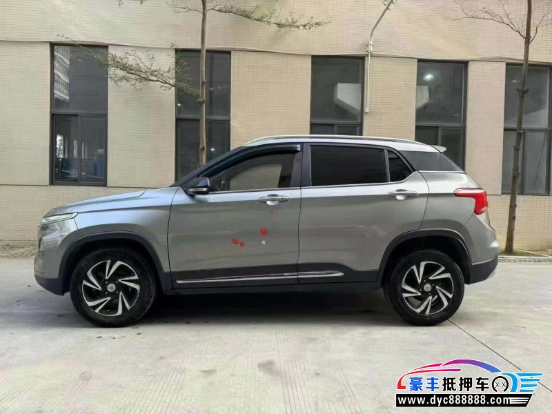 18年宝骏510轿车抵押车出售