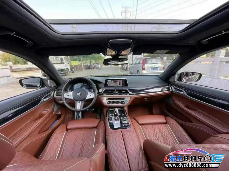 22年宝马7系轿车抵押车出售