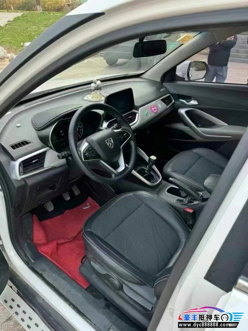 17年宝骏510轿车抵押车出售