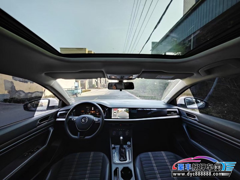 22年大众朗逸轿车抵押车出售