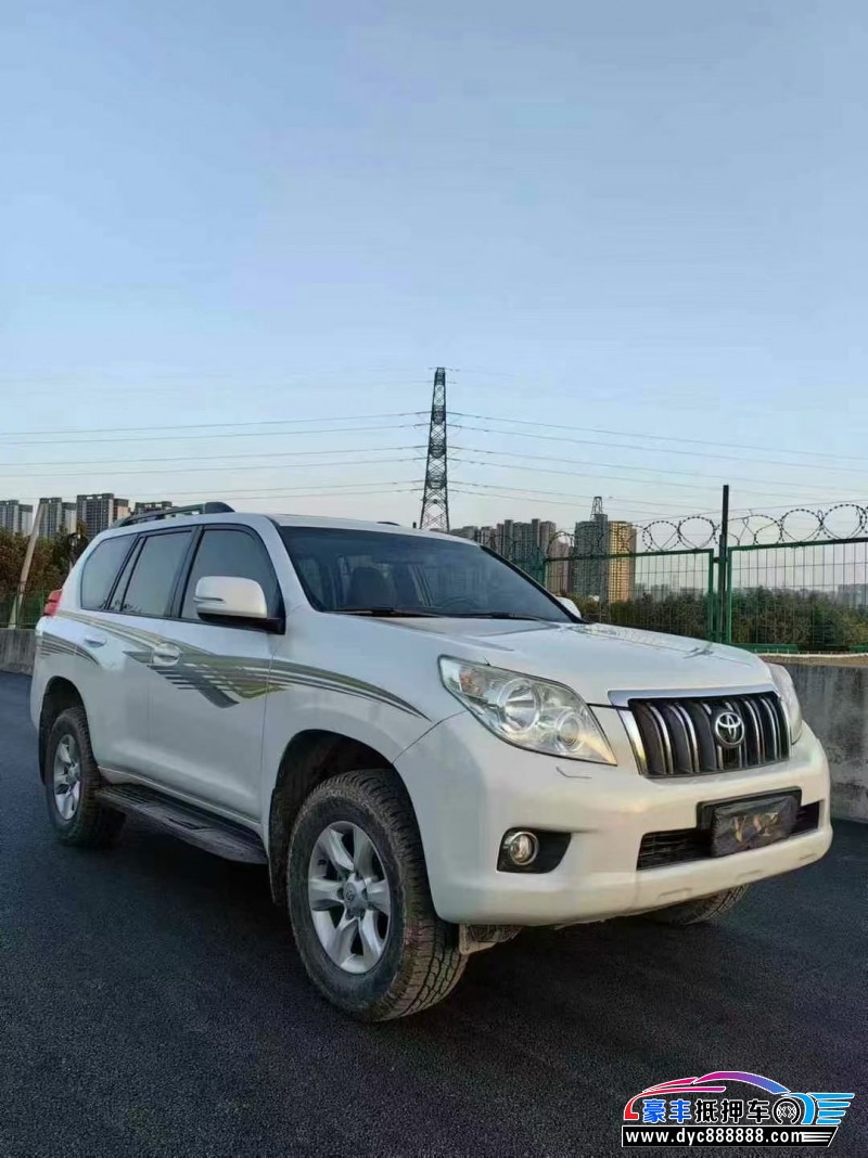13年丰田普拉多（霸道）轿车抵押车出售