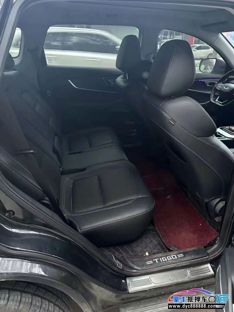 19年奇瑞瑞虎8轿车抵押车出售