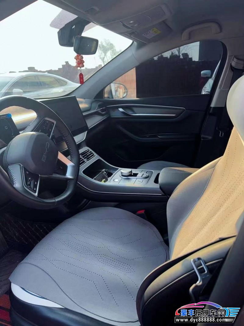 24年比亚迪驱逐舰轿车抵押车出售