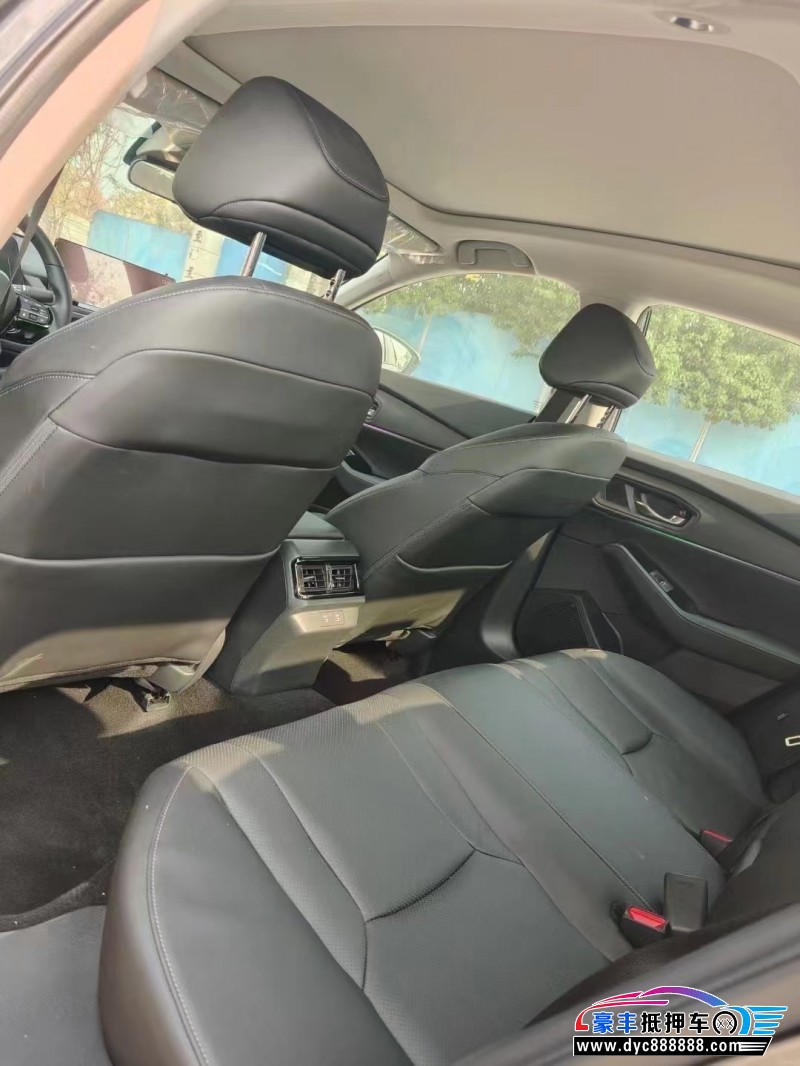 24年本田雅阁轿车抵押车出售