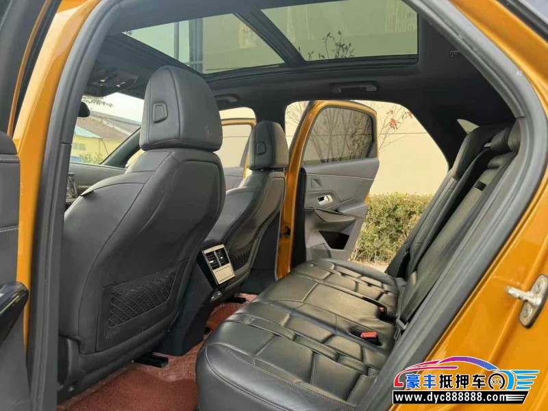 18年DS7轿车抵押车出售