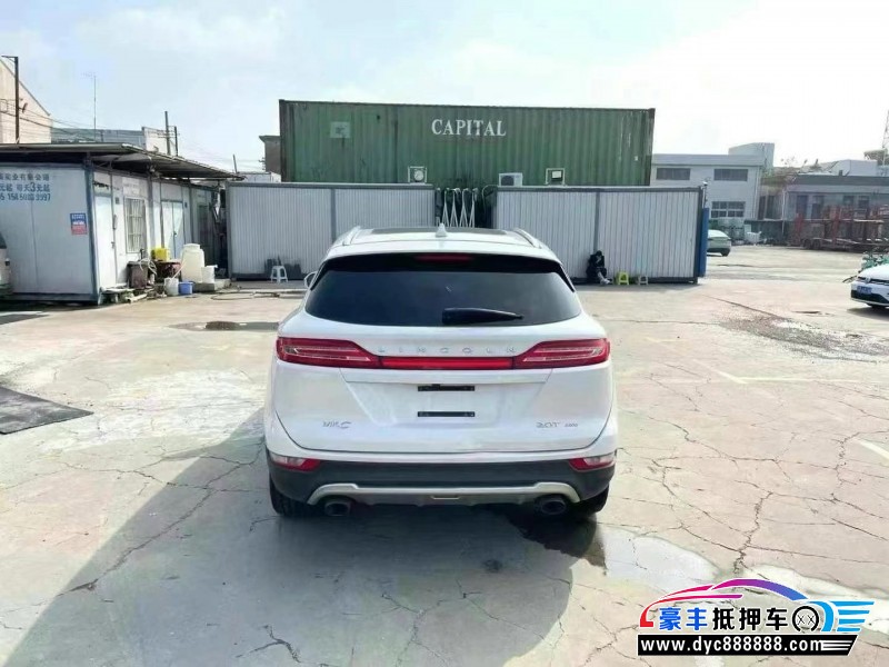 18年林肯MKC轿车抵押车出售