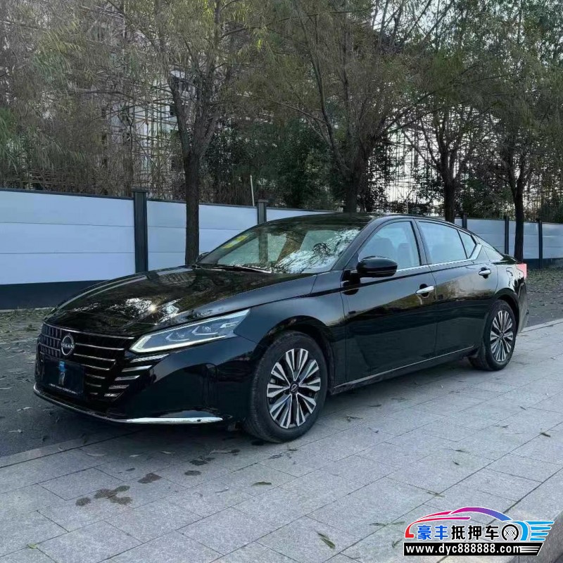 24年日产天籁轿车抵押车出售