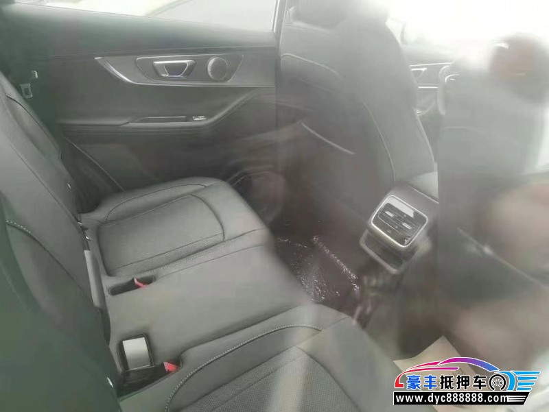 24年奇瑞瑞虎8轿车抵押车出售