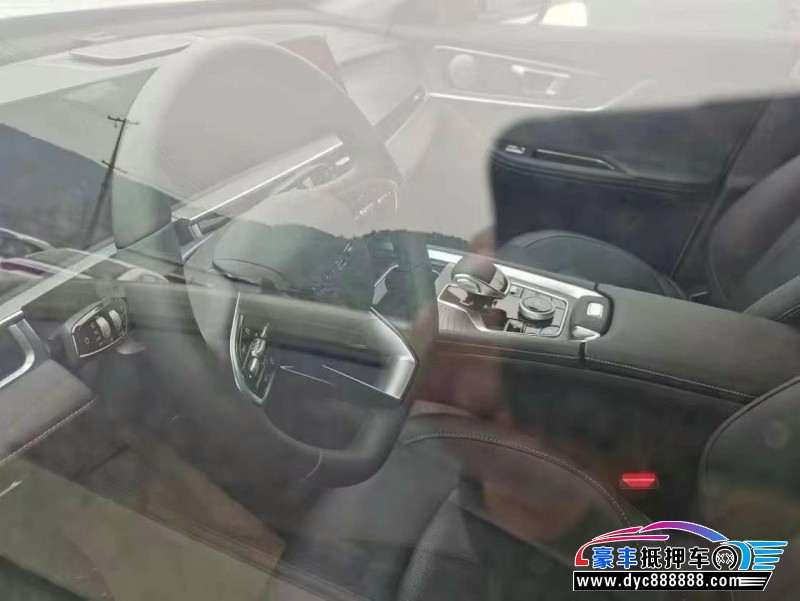 24年奇瑞瑞虎8轿车抵押车出售