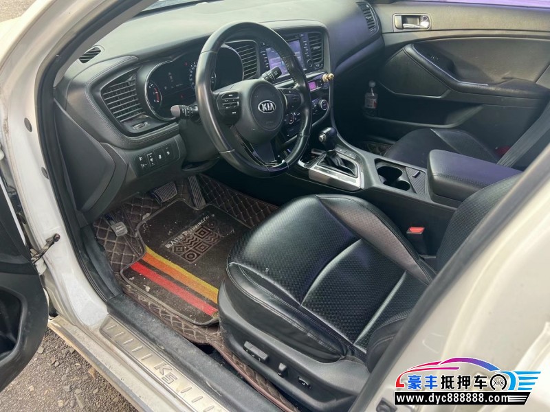 14年起亚K5轿车抵押车出售