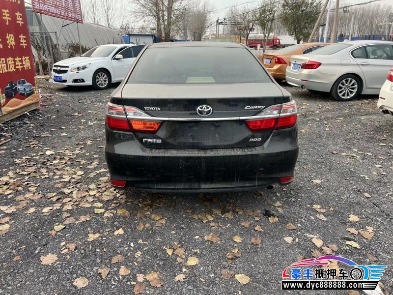 16年丰田凯美瑞轿车抵押车出售