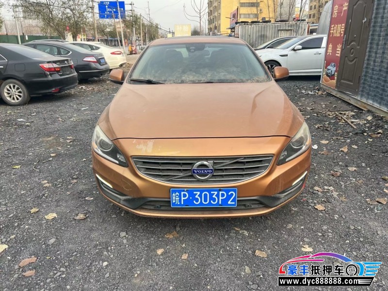 14年沃尔沃S60轿车抵押车出售