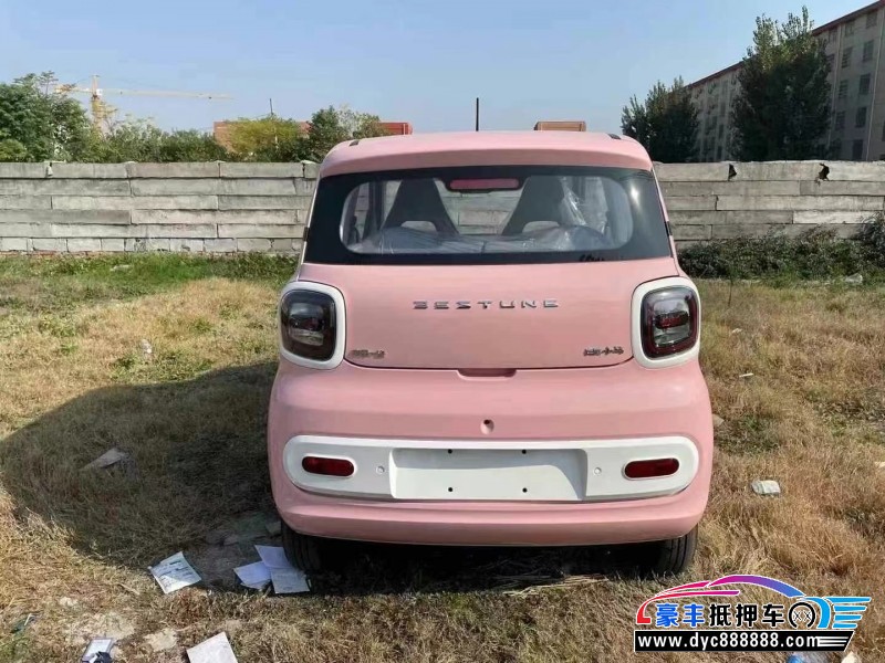 24年奔腾小马轿车抵押车出售