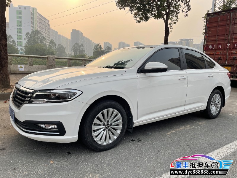 21年大众朗逸轿车抵押车出售