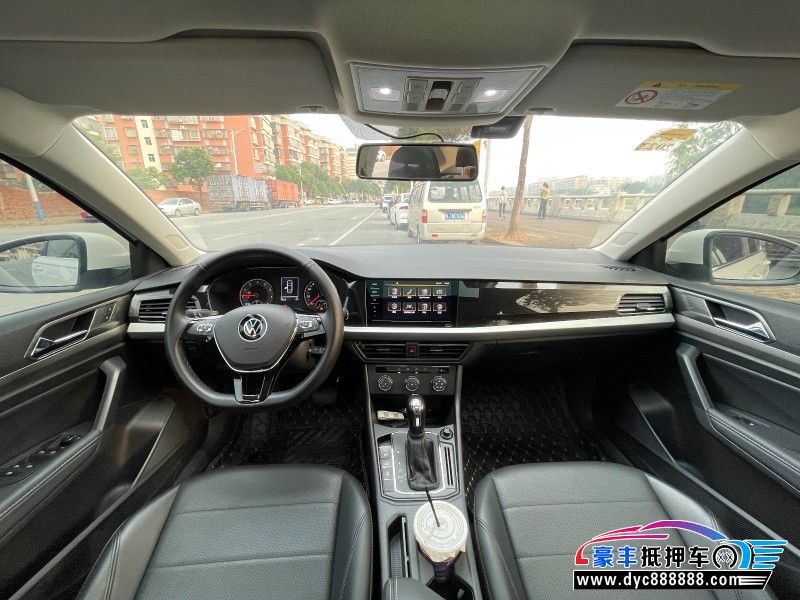 21年大众朗逸轿车抵押车出售