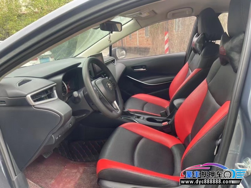 23年丰田雷凌轿车抵押车出售