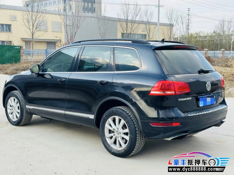 13年大众途观轿车抵押车出售