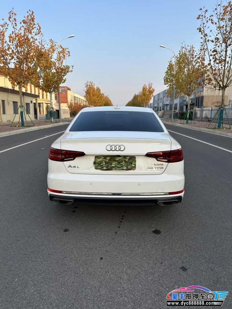 19年奥迪A4L轿车抵押车出售