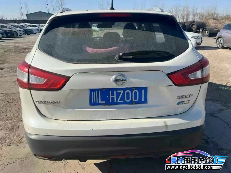 17年日产逍客轿车抵押车出售