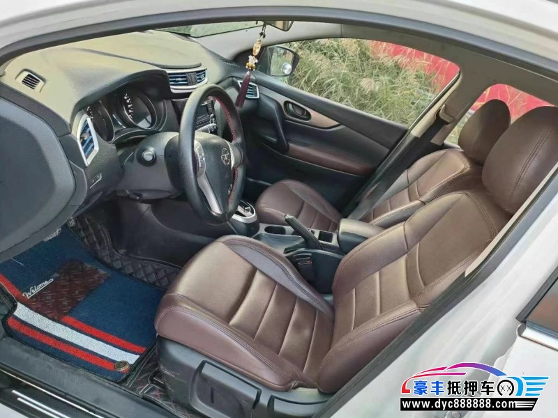 17年日产逍客轿车抵押车出售