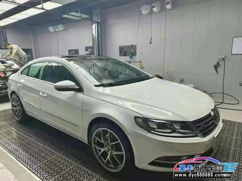 16年大众CC轿车抵押车出售