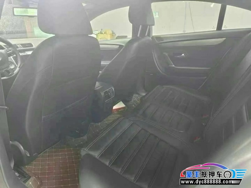 16年大众CC轿车抵押车出售