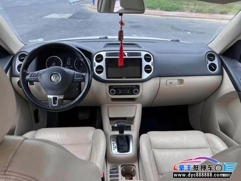 11年大众途观轿车抵押车出售