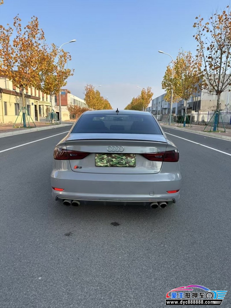 16年奥迪S3轿车抵押车出售