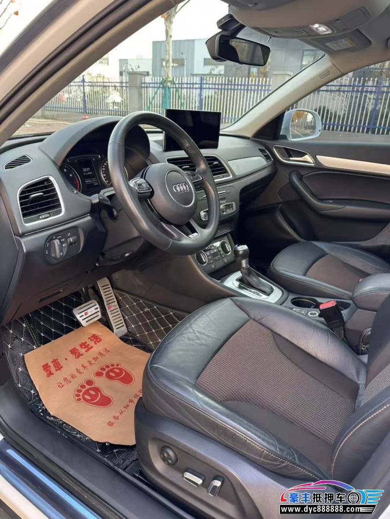 18年奥迪Q3轿车抵押车出售