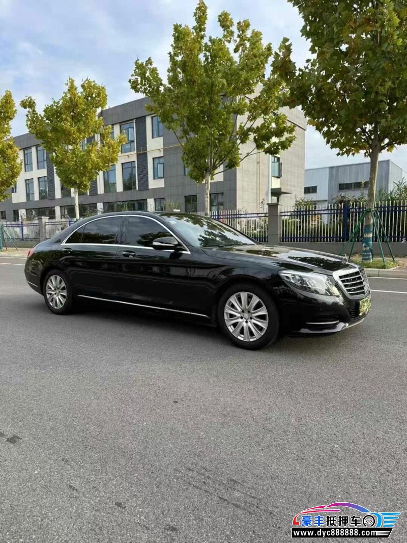 17年奔驰S轿车抵押车出售