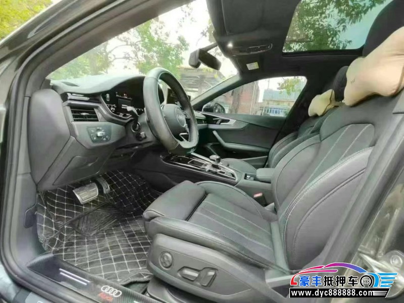 23年奥迪A4轿车抵押车出售