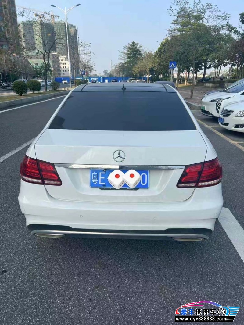 15年奔驰E轿车抵押车出售