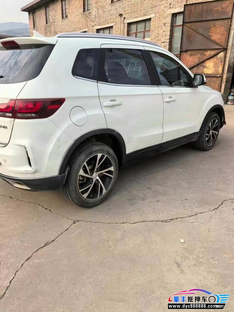 19年奔腾X40轿车抵押车出售