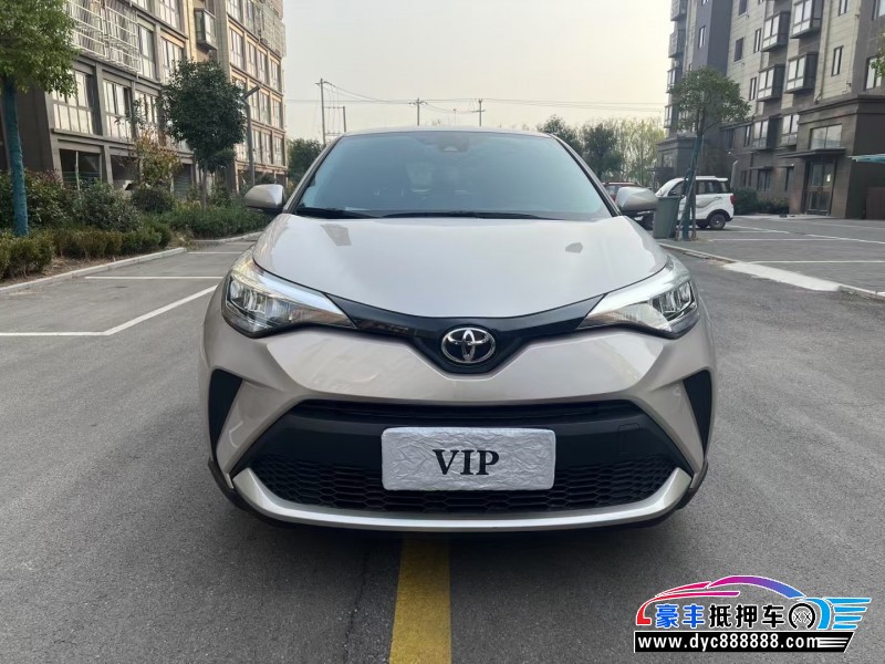 22年丰田C-HR轿车抵押车出售